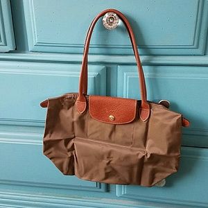 Longchamp purse